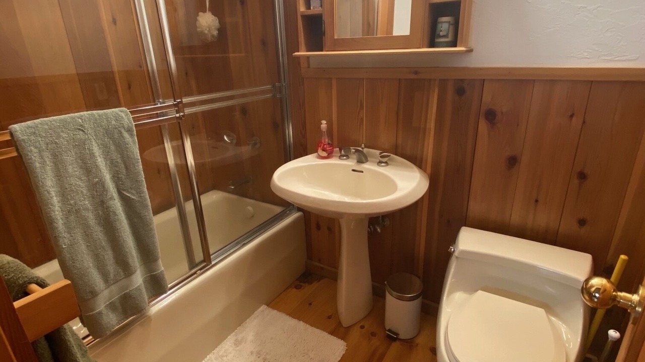 Photo of Bathroom in Mount Tremper