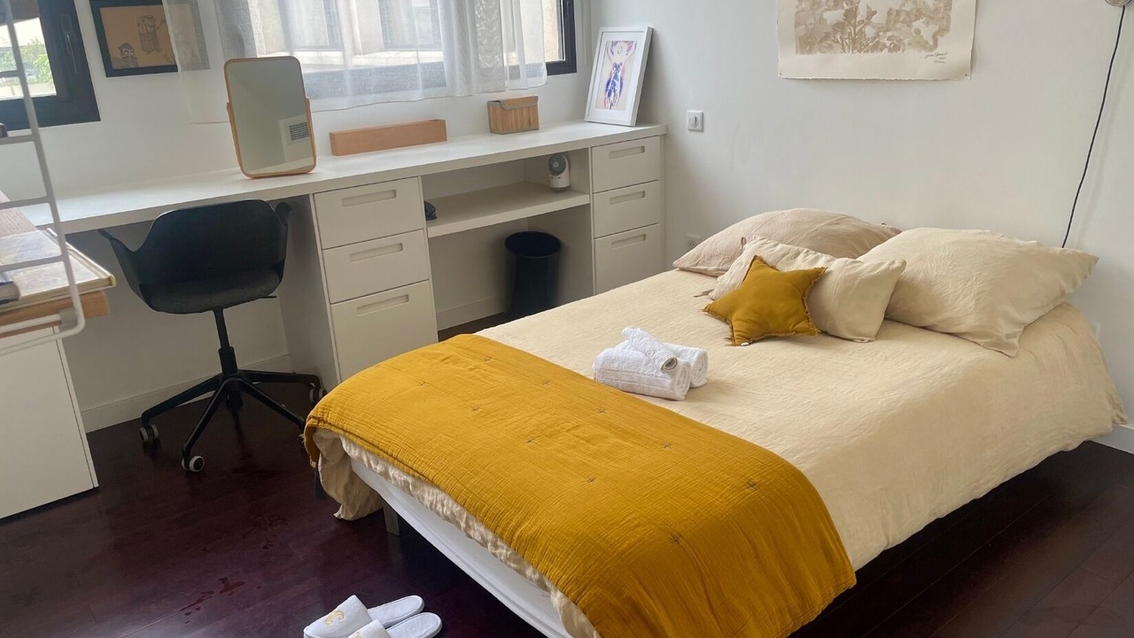 Photo of Bedroom in Les Arceaux
