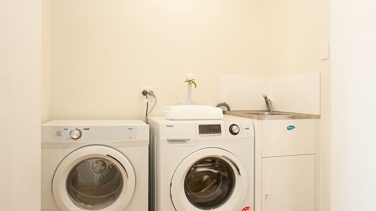 Photo of Others in Crows Nest