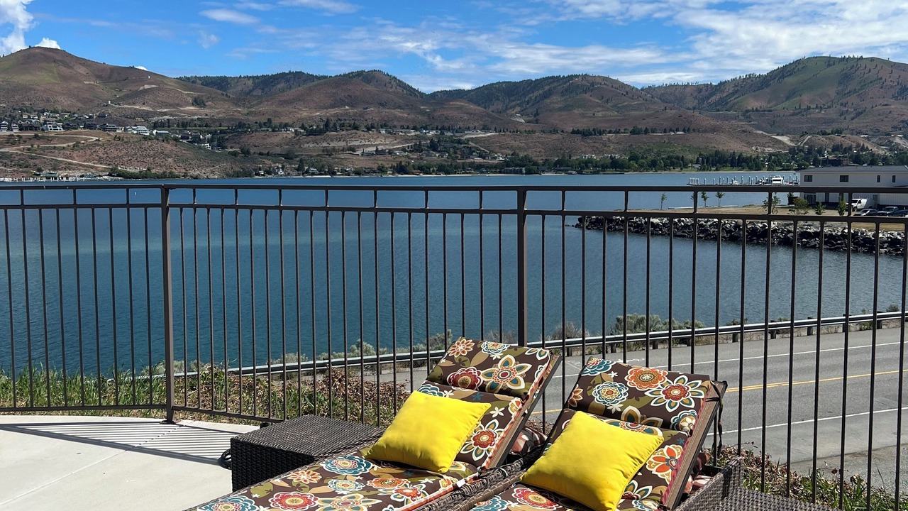 Photo of Patio Balcony in Chelan