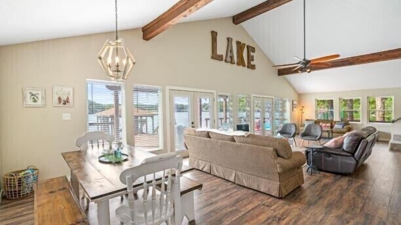 Photo of Livingroom in Murchison