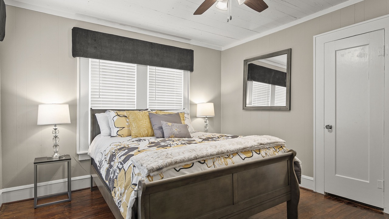 Photo of Bedroom in Brookview