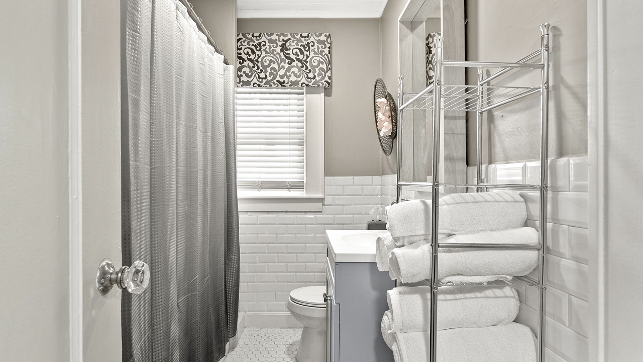 Photo of Bathroom in Brookview