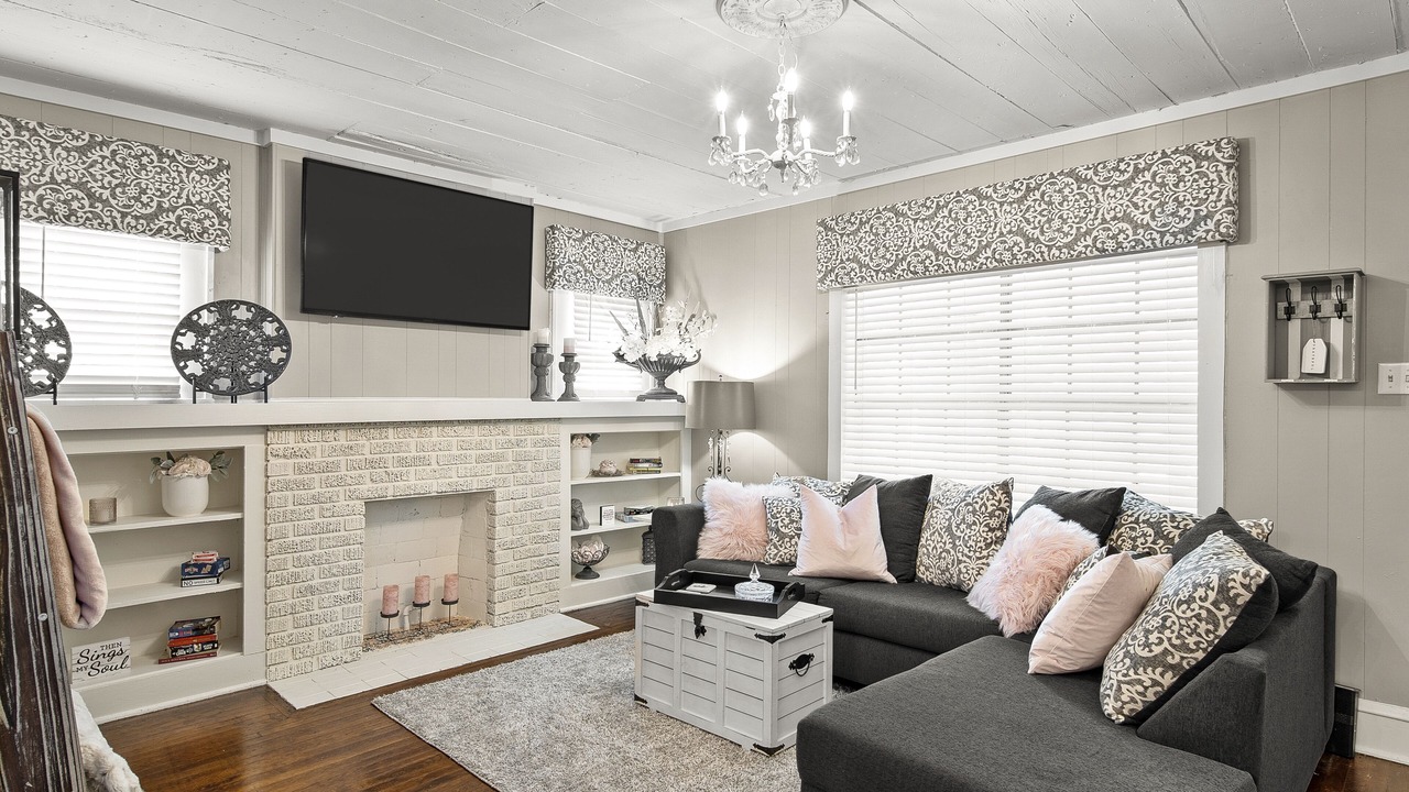 Photo of Livingroom in Brookview