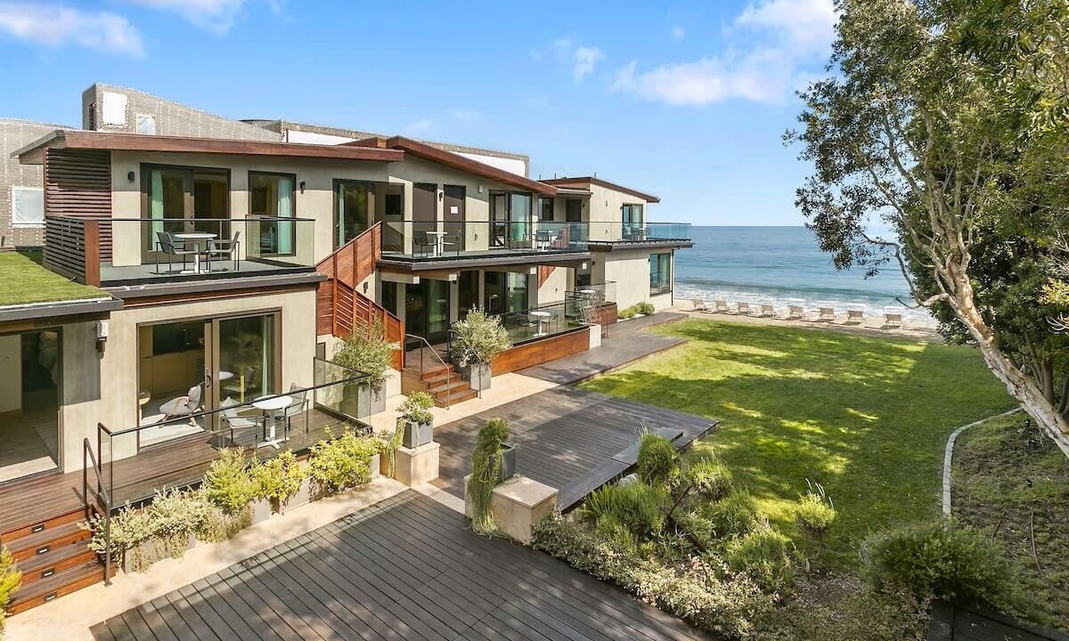 Photo of Others in Eastern Malibu
