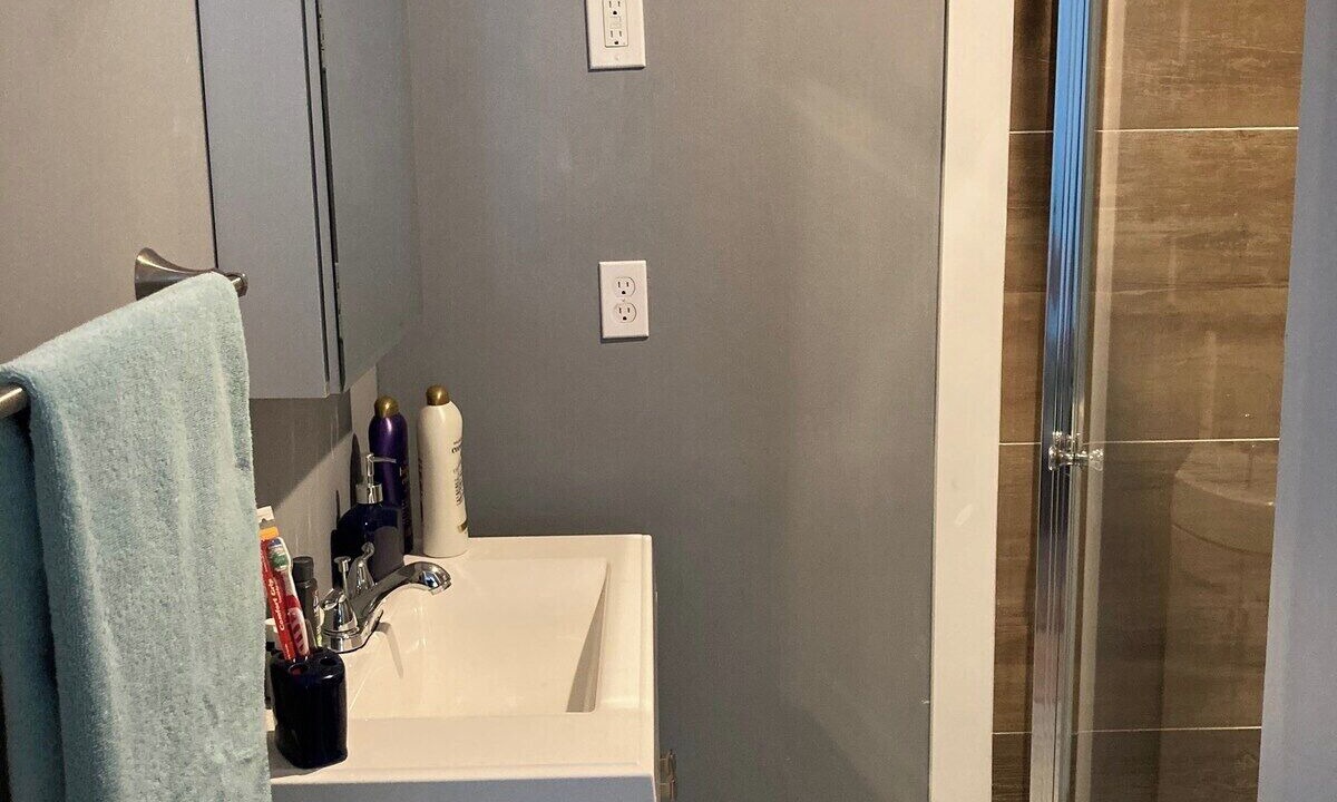 Photo of Bathroom in South Central Houston