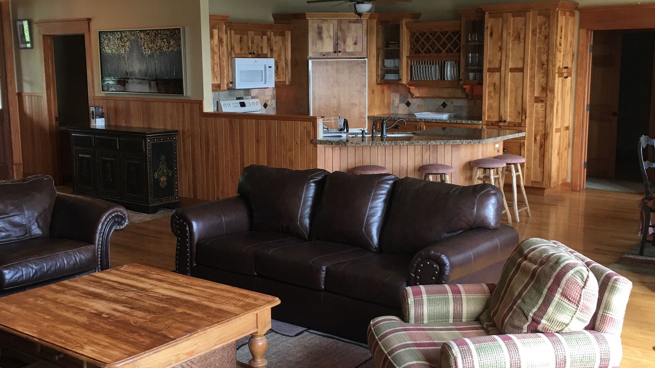 Photo of Livingroom in Petoskey