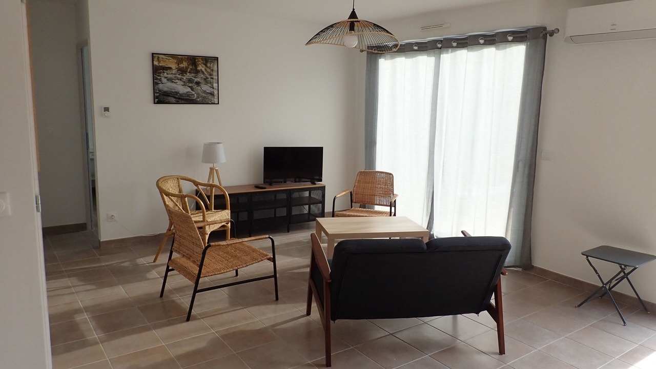 Photo of Livingroom in Sampzon