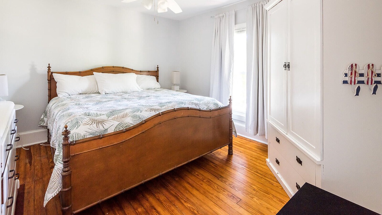 Photo of Bedroom in Cape Charles