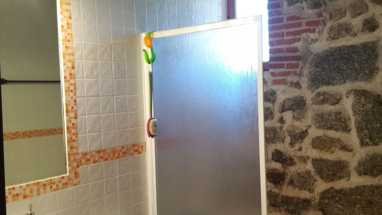 Photo of Bathroom in Bonilla de la Sierra