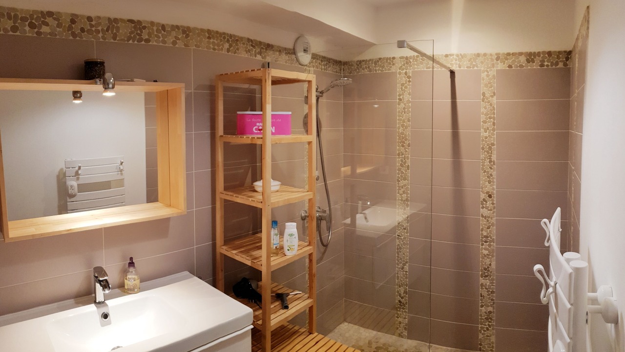 Photo of Bathroom in Collobrieres