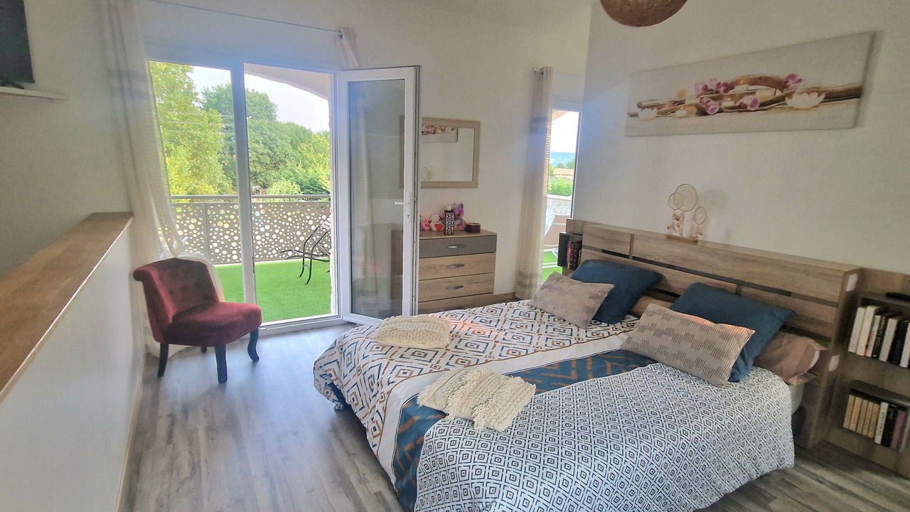 Photo of Bedroom in Villeneuve-sur-Lot