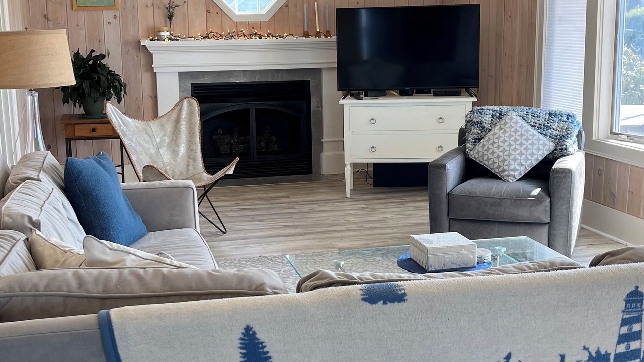 Photo of Livingroom in Kennebunk