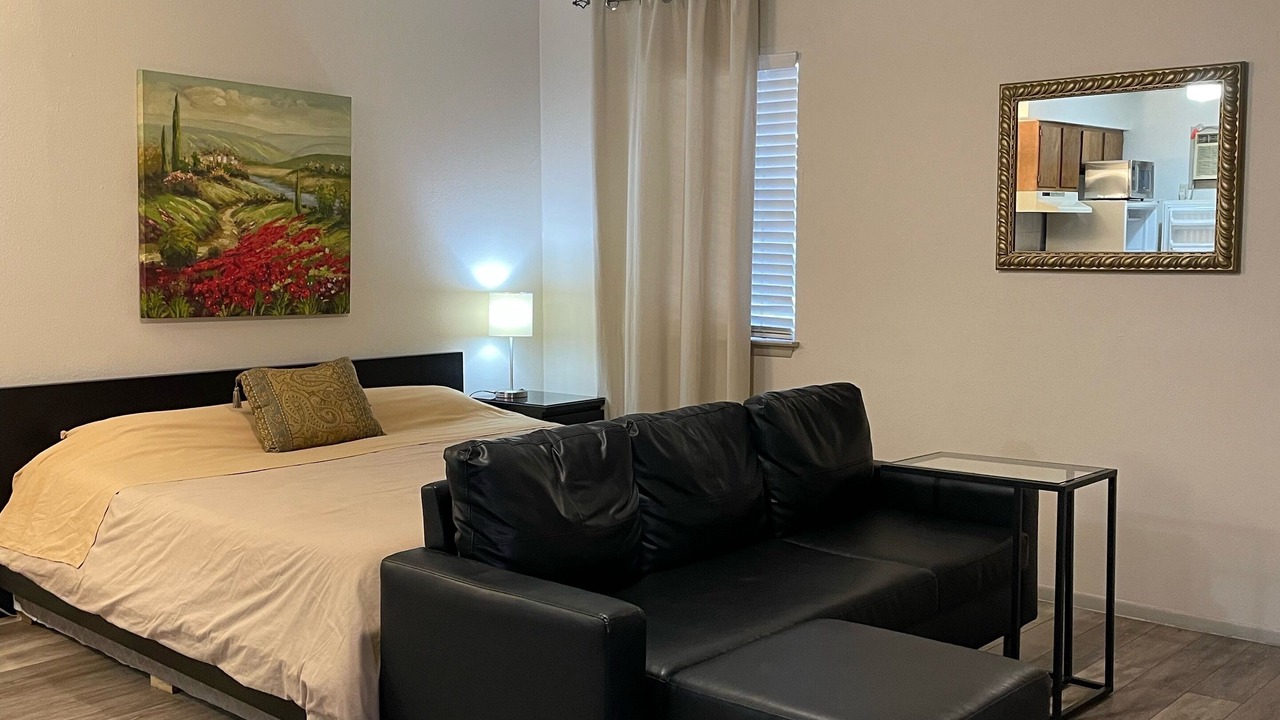 Photo of Bedroom in Southtown