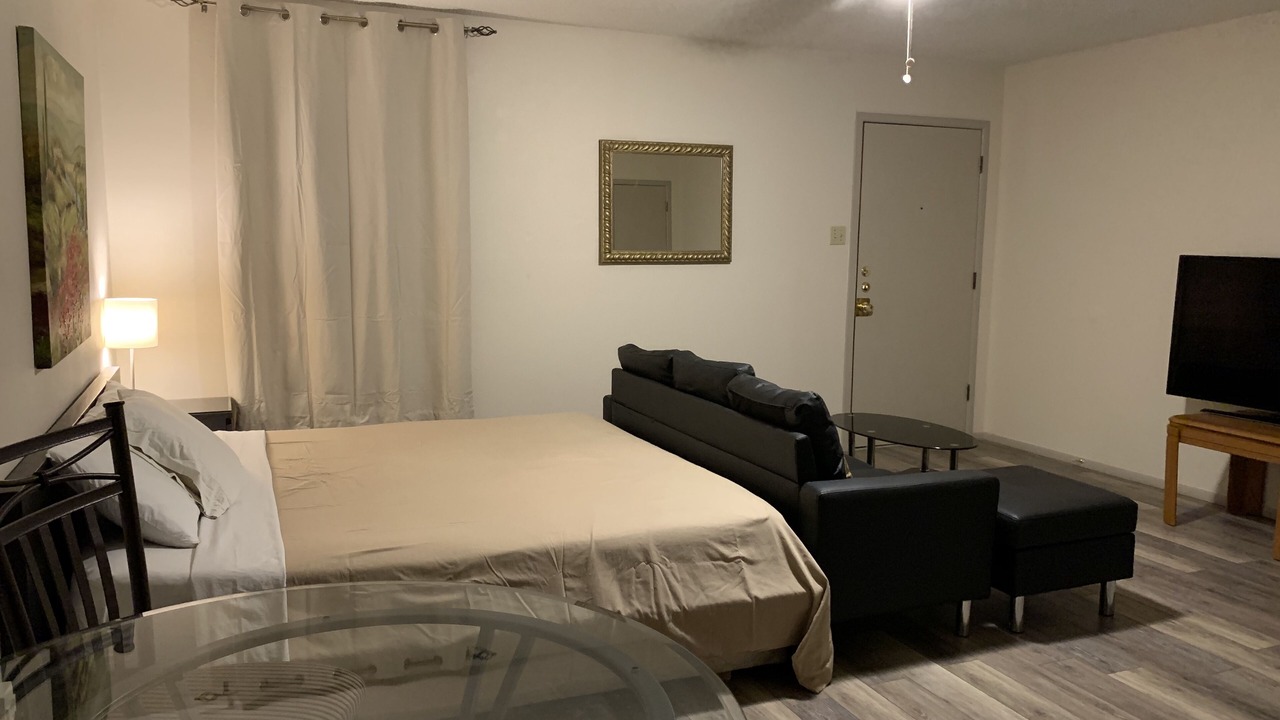 Photo of Bedroom in Southtown