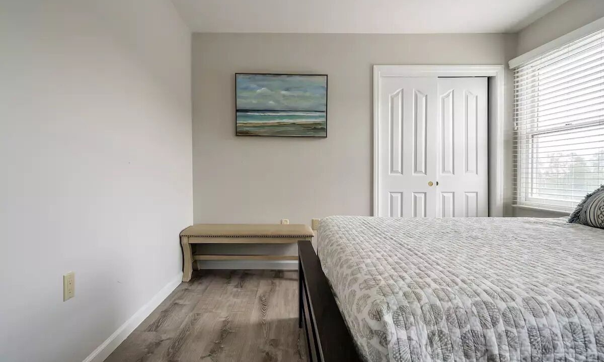 Photo of Bedroom in Waretown