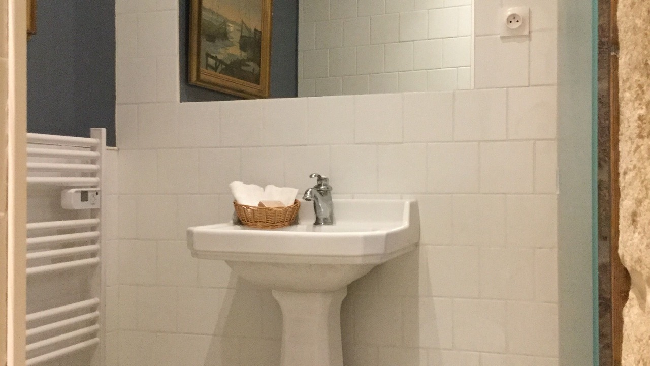 Photo of Bathroom in Sommieres
