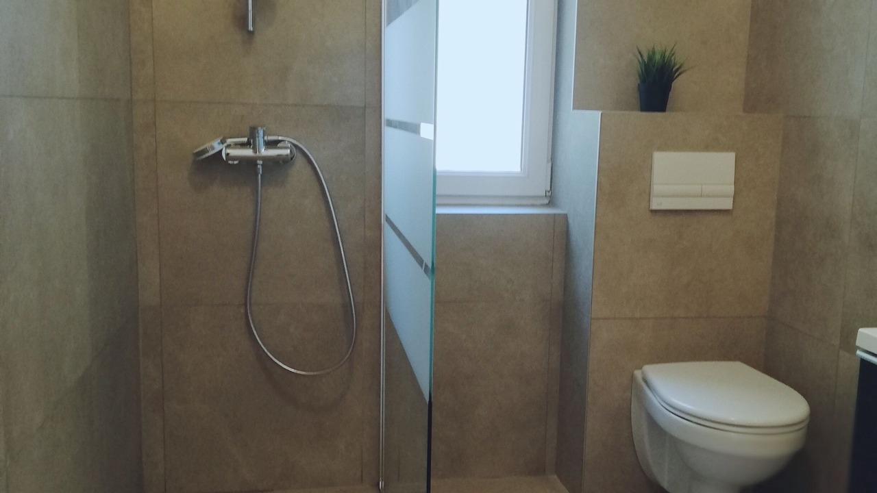 Photo of Bathroom in Kolan