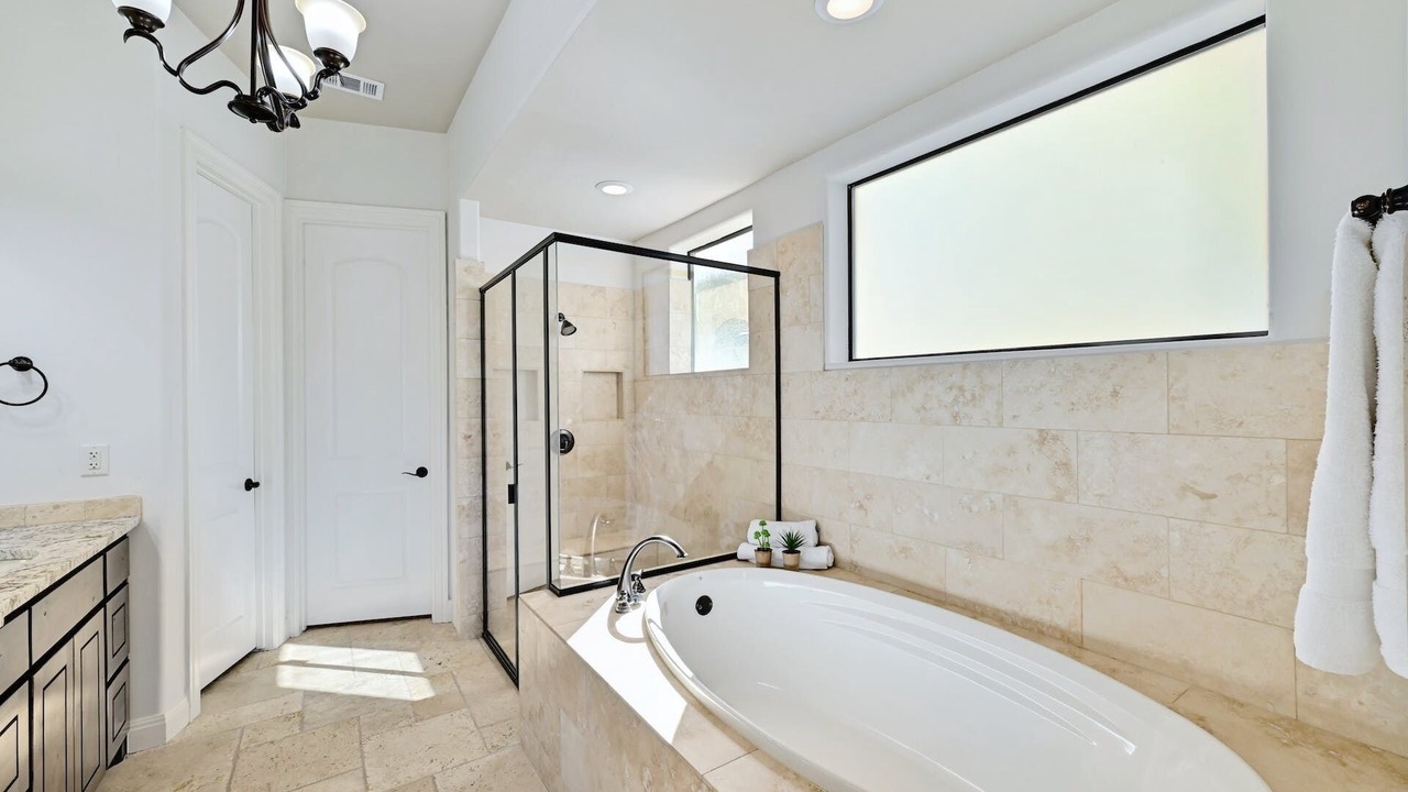Photo of Bathroom in Burnet
