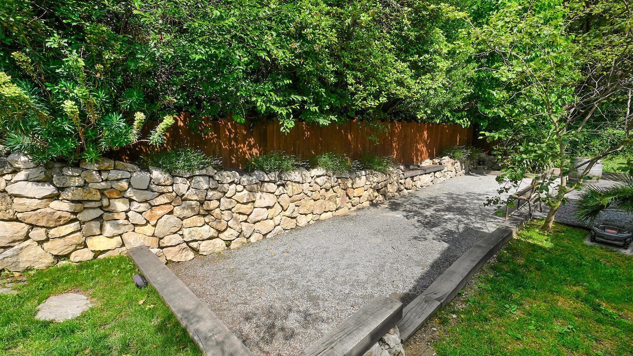 Photo of Others in Saint-Genies-de-Comolas