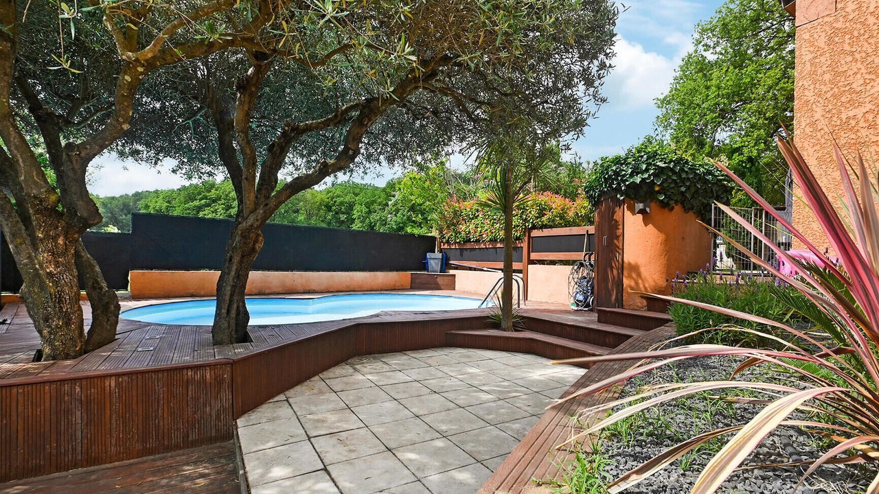 Photo of Others in Saint-Genies-de-Comolas