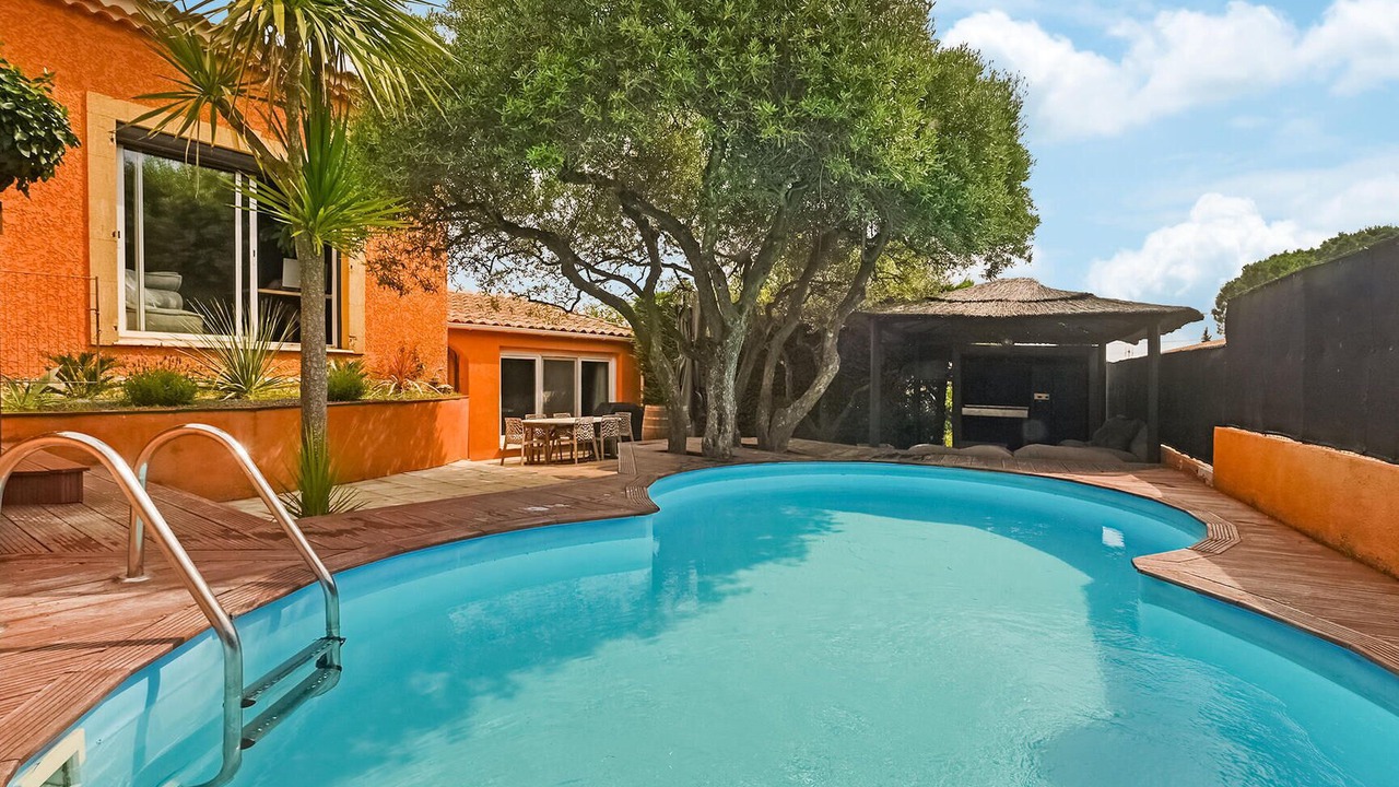 Photo of Outdoor in Saint-Genies-de-Comolas