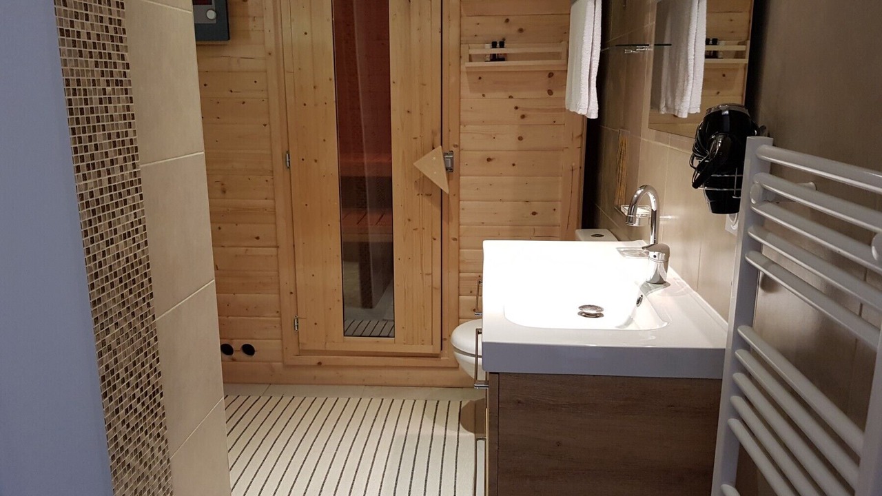 Photo of Bathroom in Planguenoual