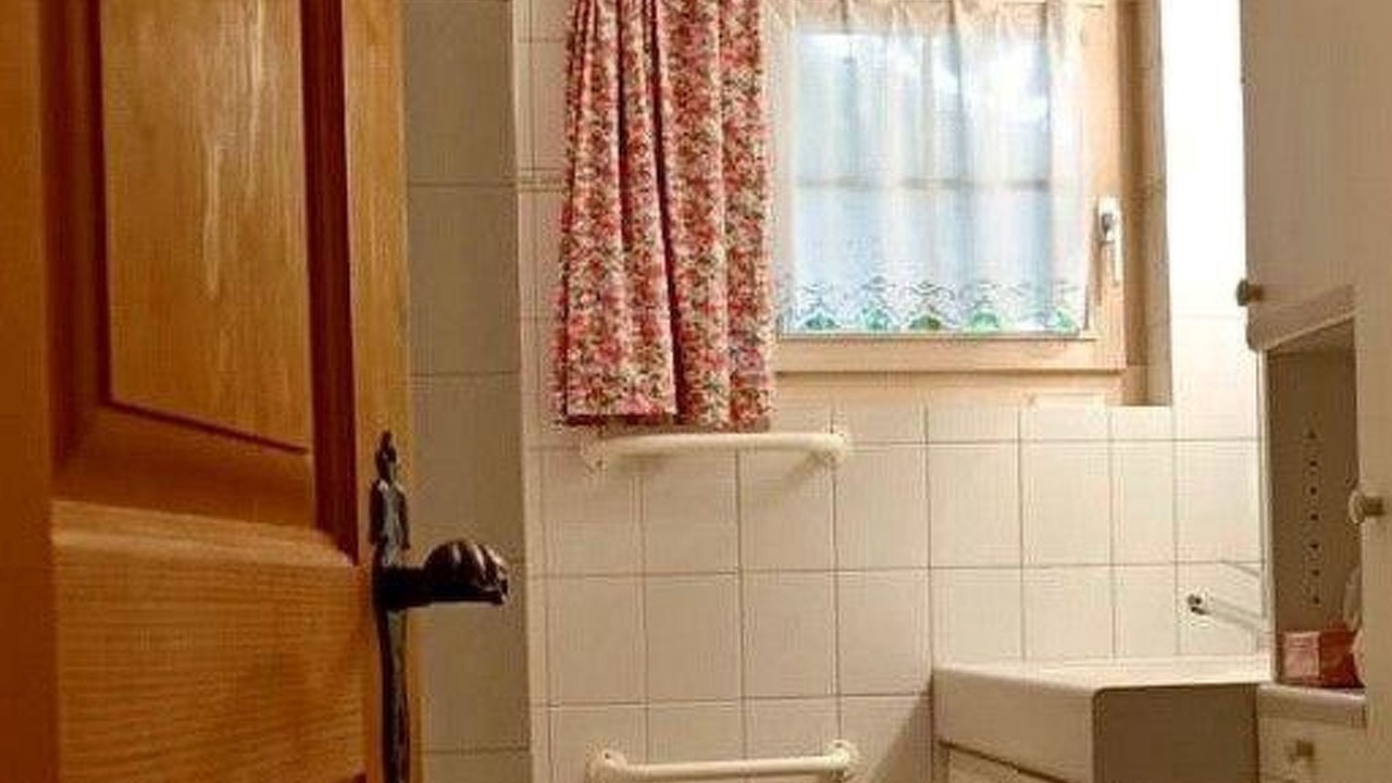 Photo of Bathroom in Lauenen
