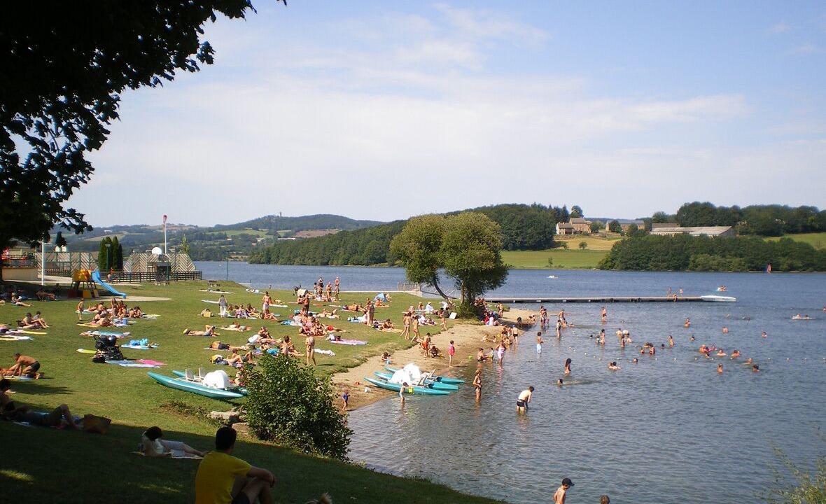 Photo of Others in Broquies
