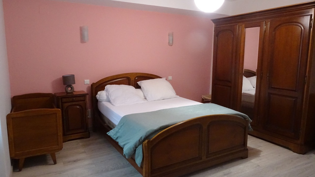 Photo of Bedroom in Broquies