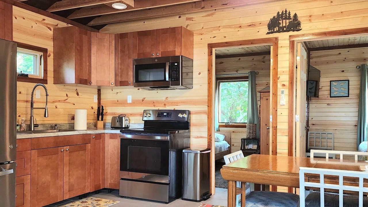 Photo of Kitchen in Honor