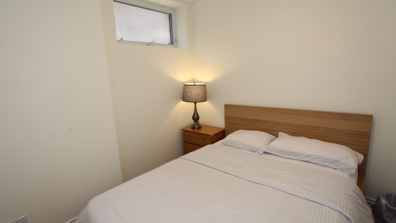 Photo of Bedroom in Willowdale