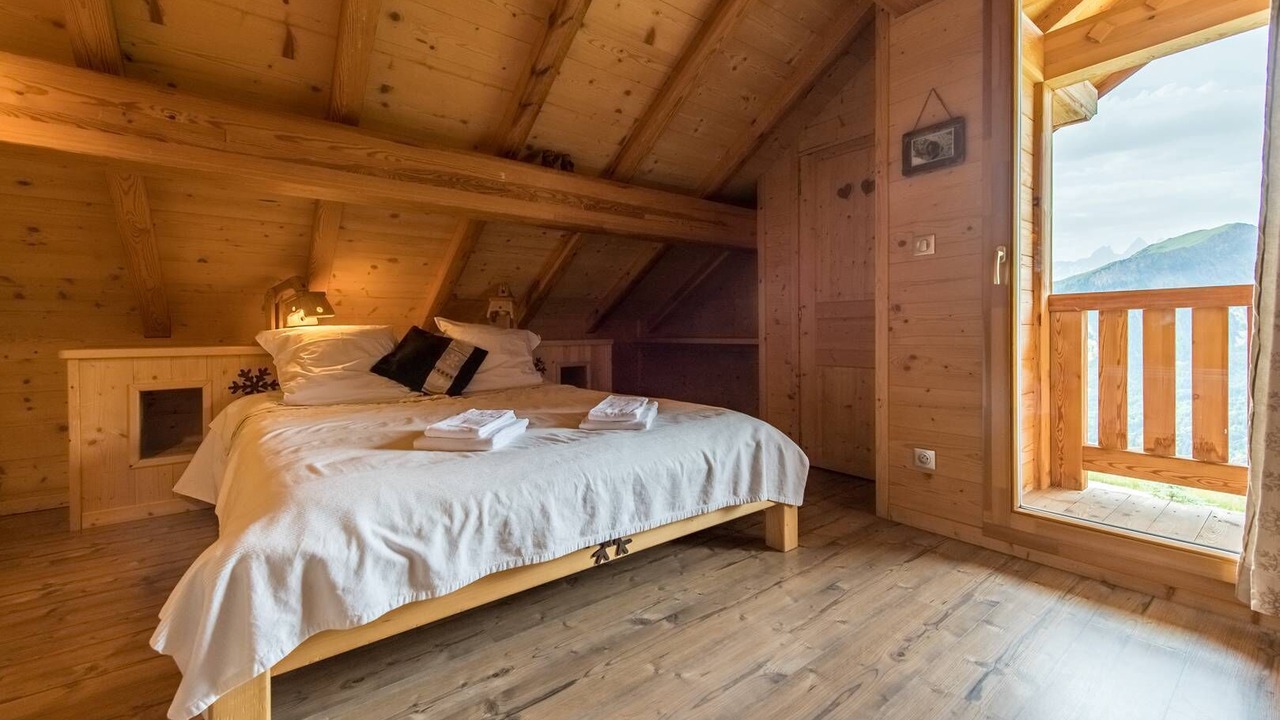 Photo of Bedroom in Villarembert