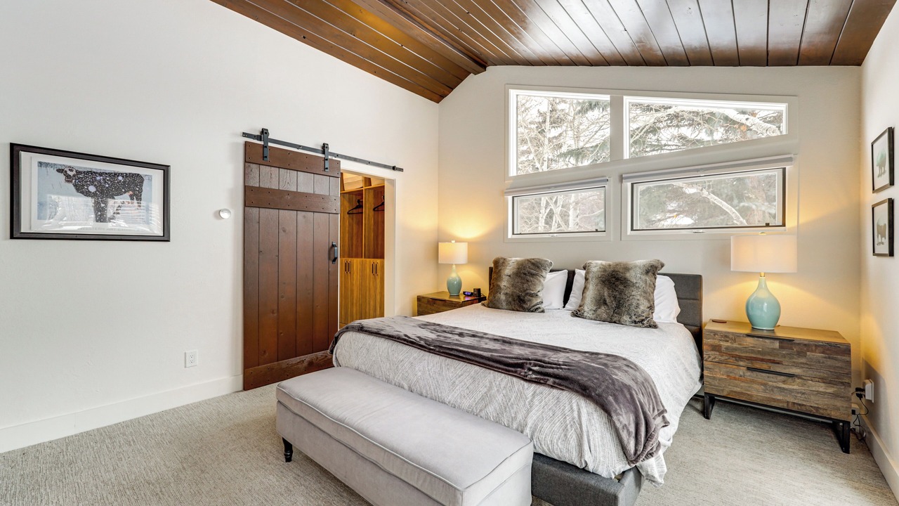 Photo of Bedroom in Eagle-Vail