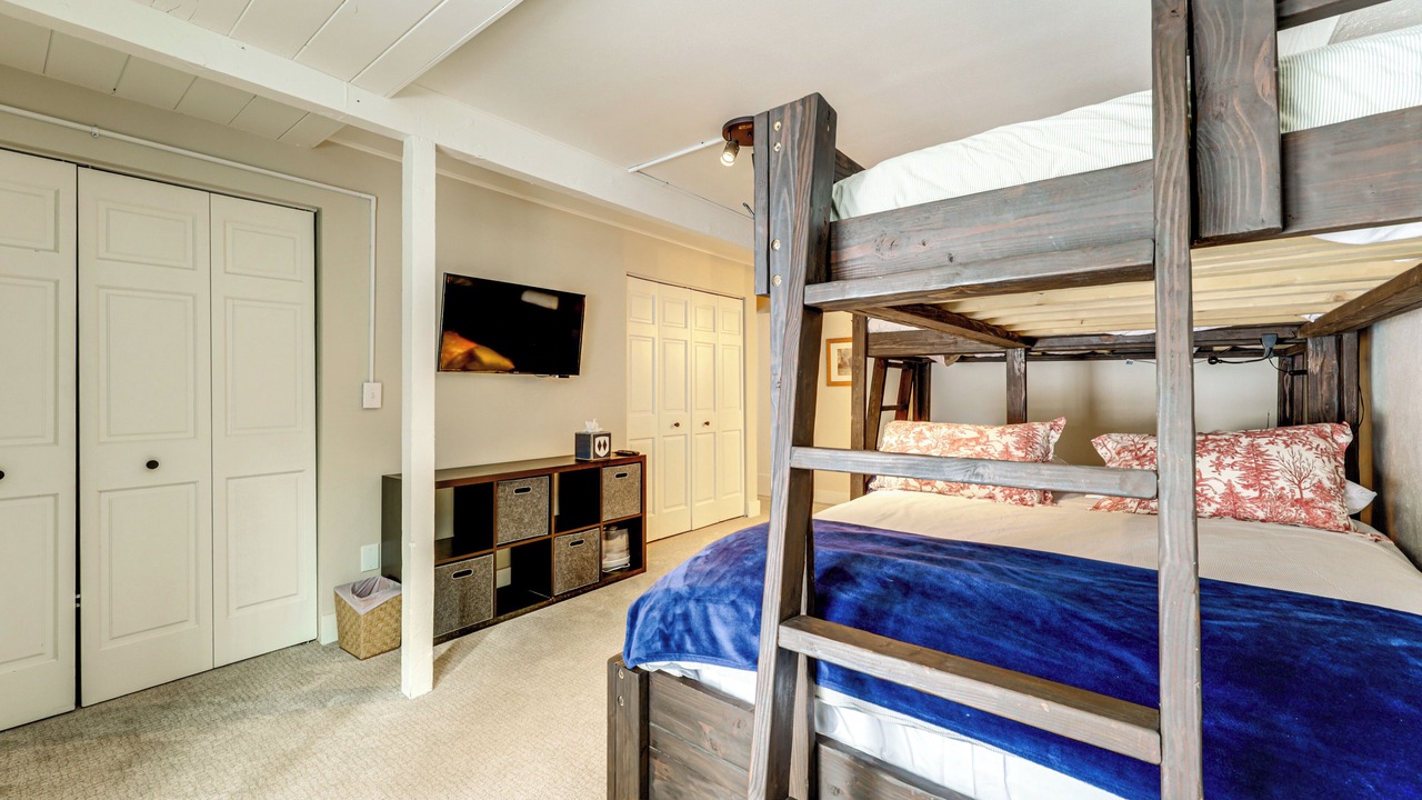 Photo of Bedroom in Eagle-Vail