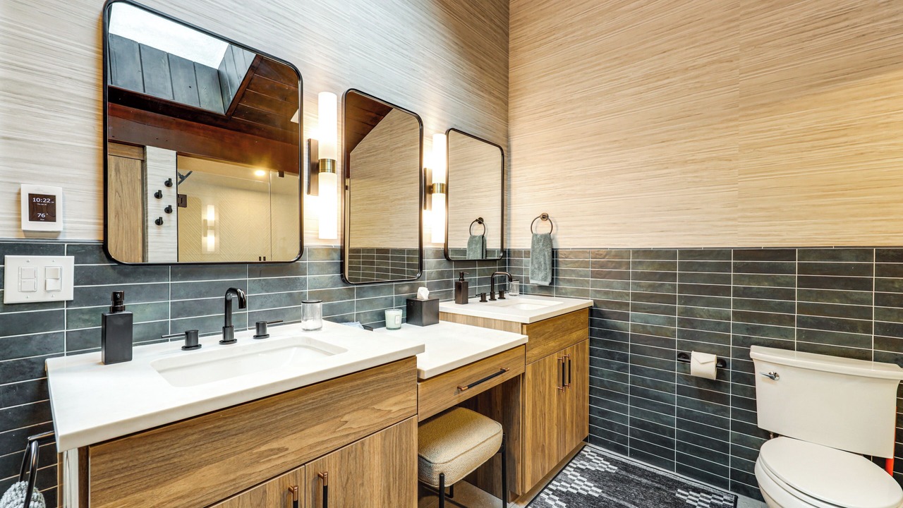 Photo of Bathroom in Eagle-Vail