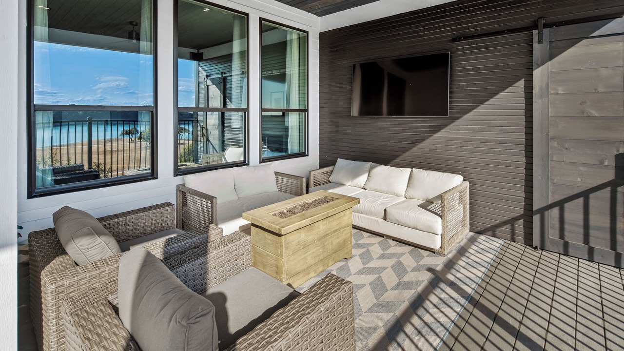 Photo of Outdoor in Highland Lake Estates