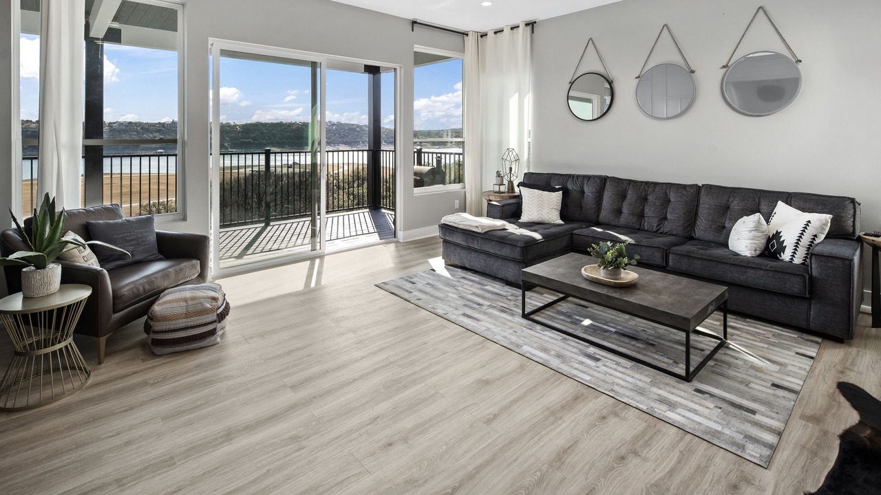 Photo of Livingroom in Highland Lake Estates