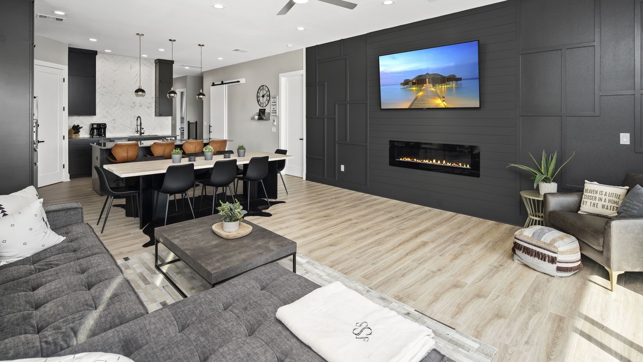 Photo of Livingroom in Highland Lake Estates