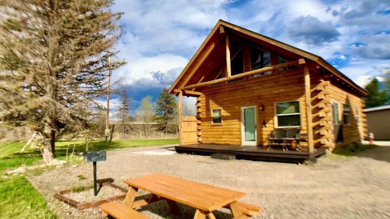 Photo of Outdoor in Silt