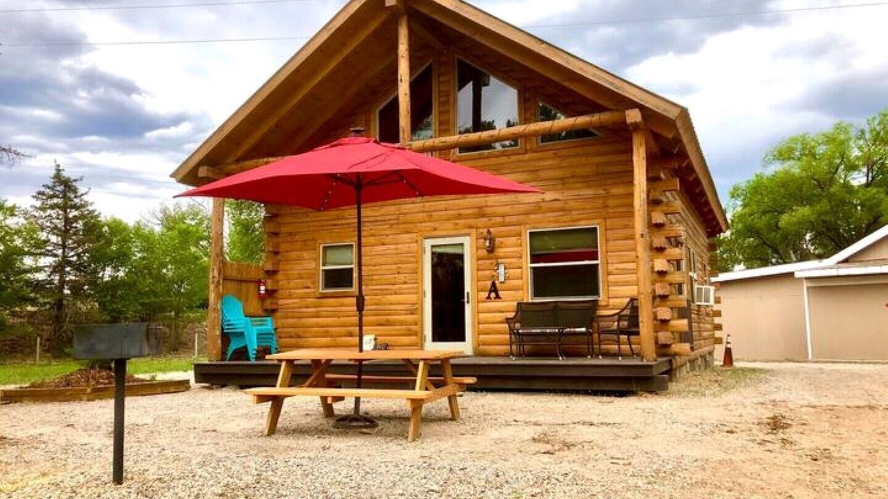 Photo of Outdoor in Silt