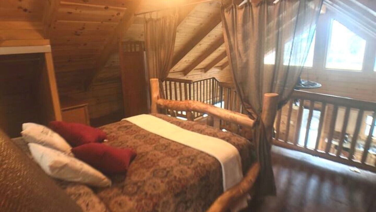 Photo of Bedroom in Silt