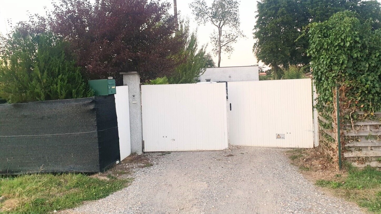 Photo of Outdoor in Neac