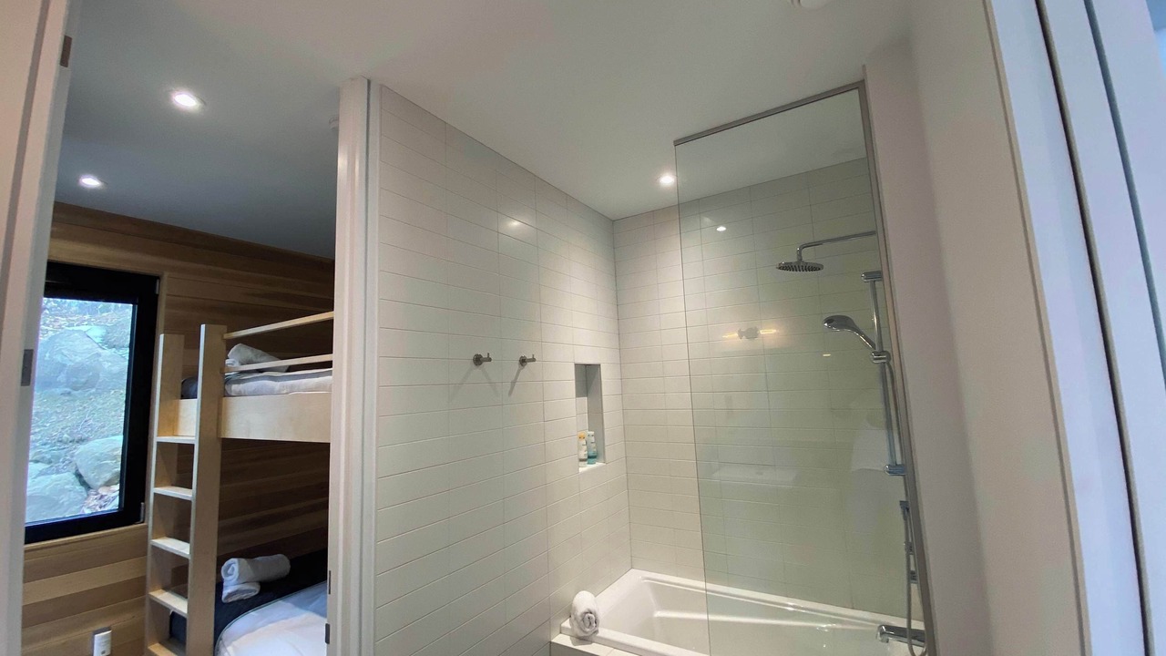 Photo of Bathroom in Lac Superieur Village
