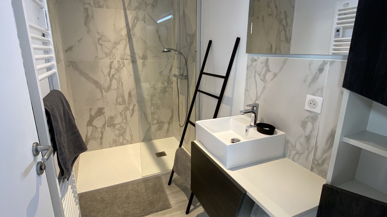 Photo of Bathroom in Les Moutiers-en-Retz