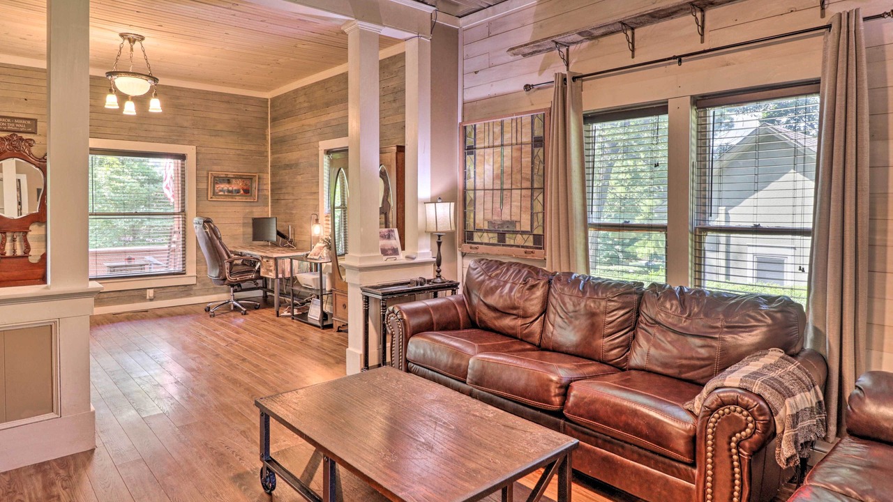 Photo of Bedroom in Cotter