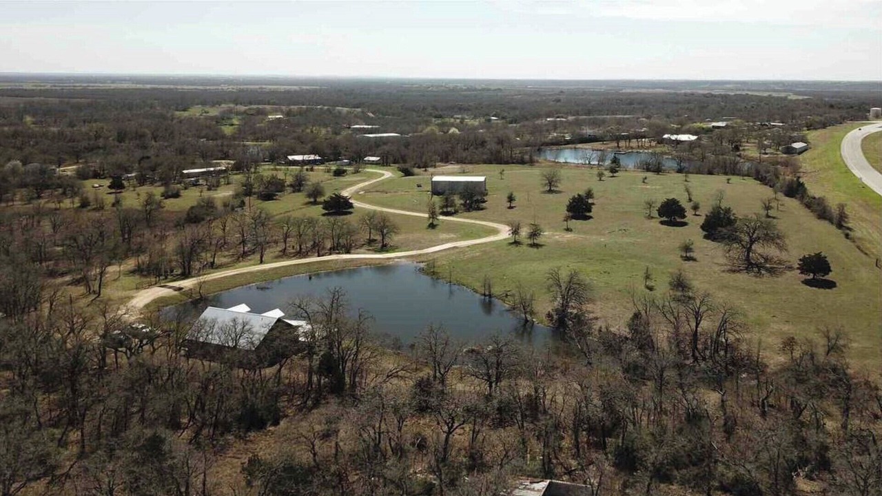 Photo of Outdoor in Lockhart