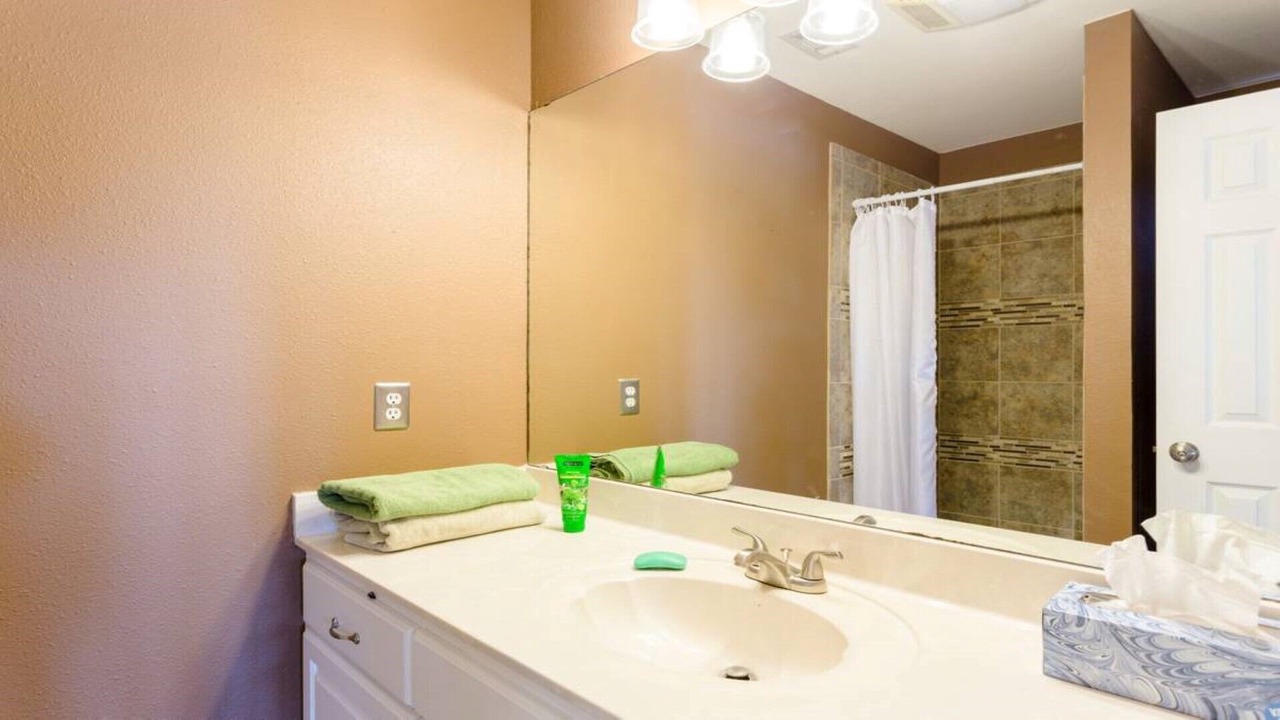 Photo of Bathroom in Lockhart