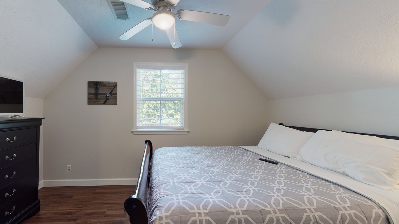 Photo of Bedroom in Flippin