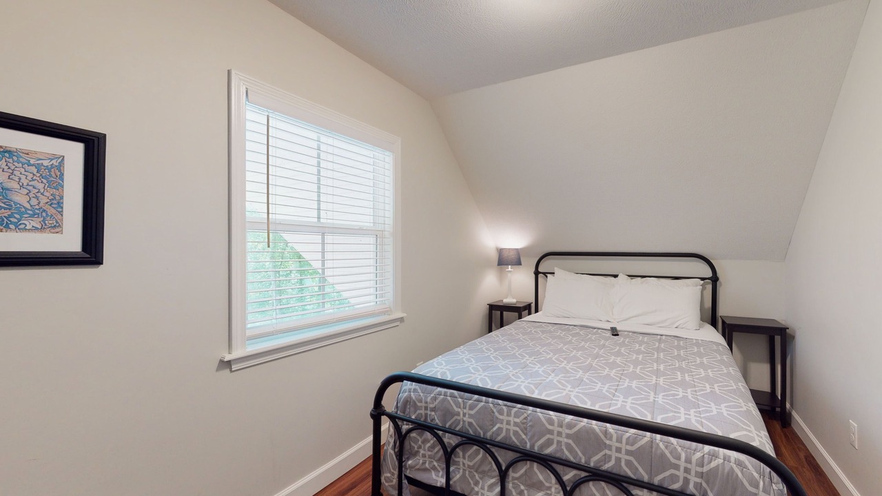 Photo of Bedroom in Flippin
